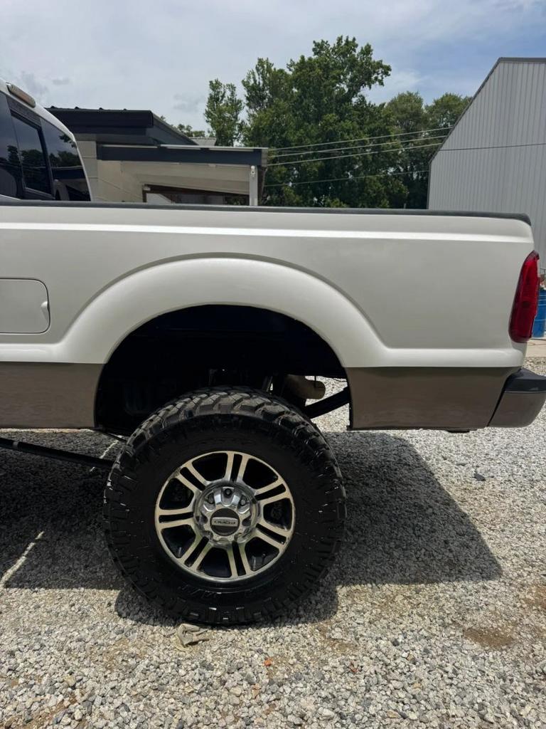 2014 Ford F-250 - $27,500