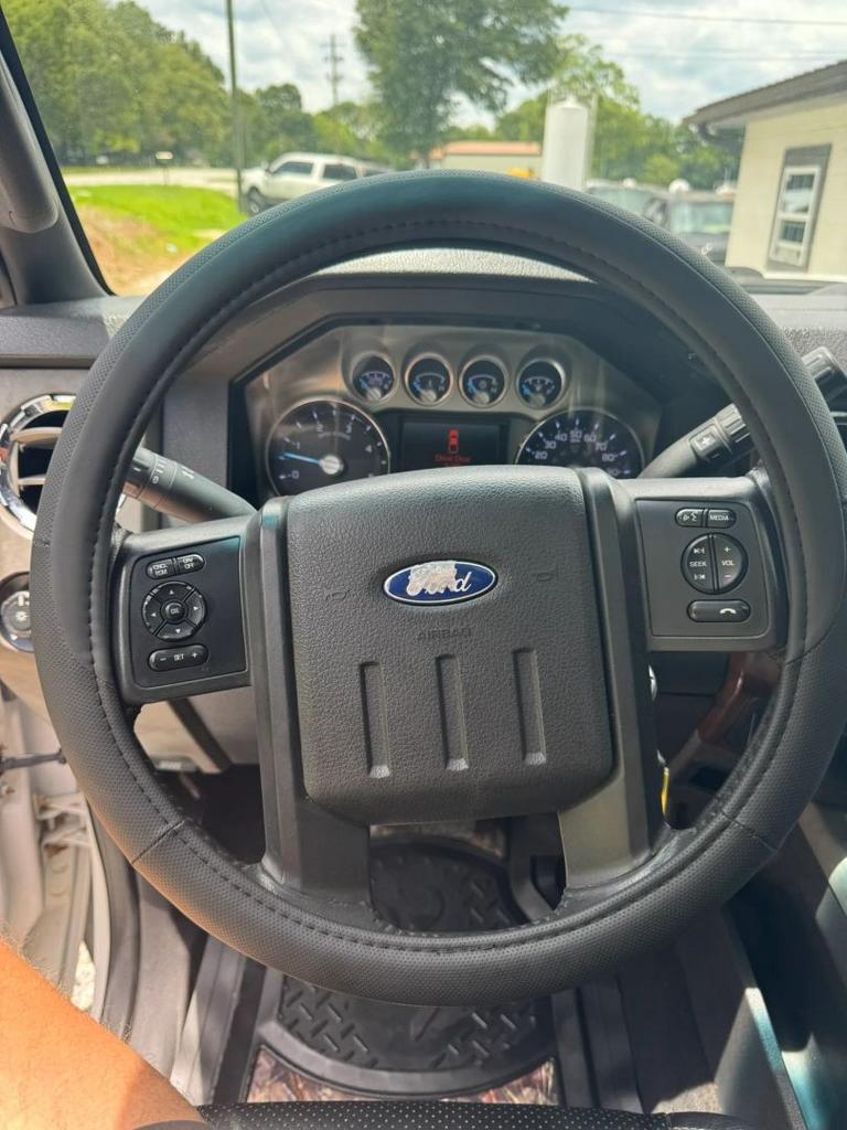 2014 Ford F-250 - $27,500