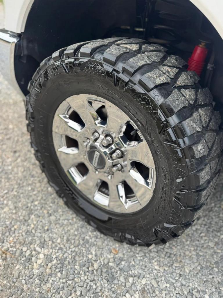 2017 Ford F-250 - $31,500