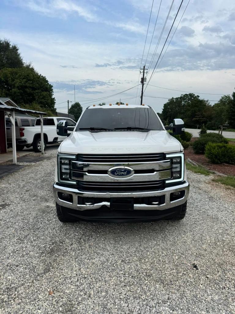 2017 Ford F-250 - $31,500