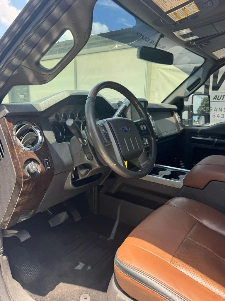2015 Ford F-250 - $25,900