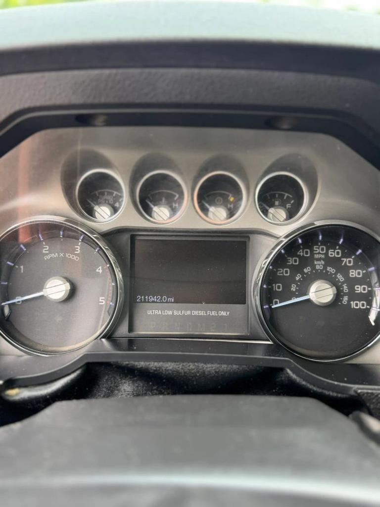 2016 Ford F-350 - $26,500