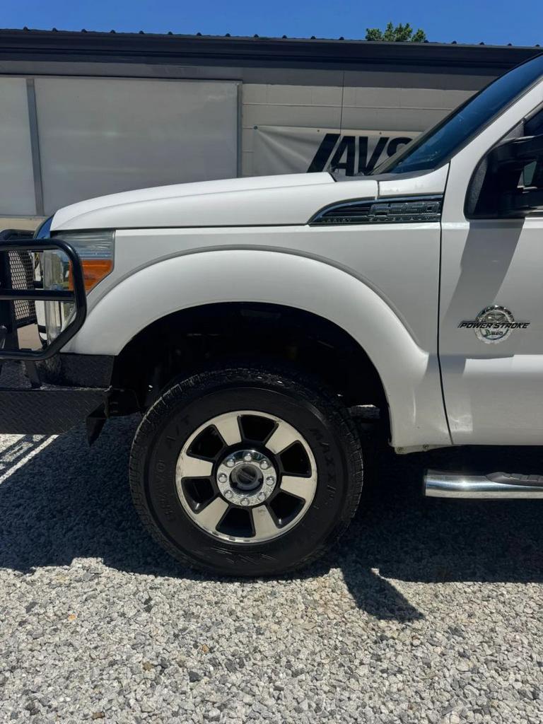2015 Ford F-350 - $19,900