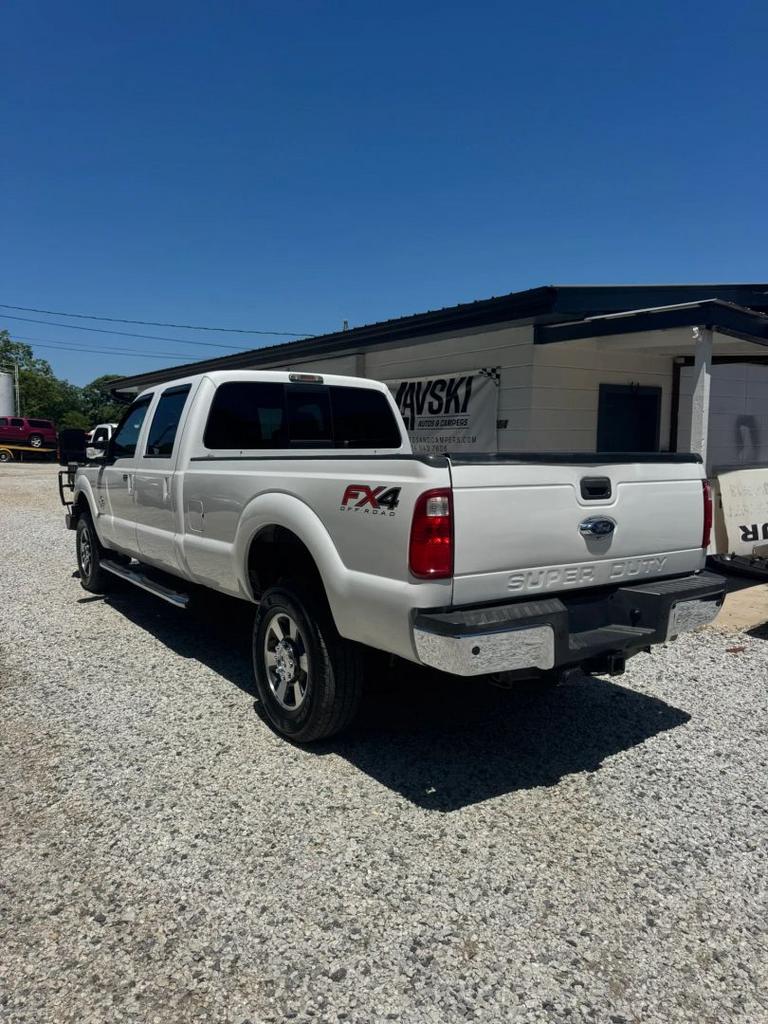 2015 Ford F-350 - $19,900