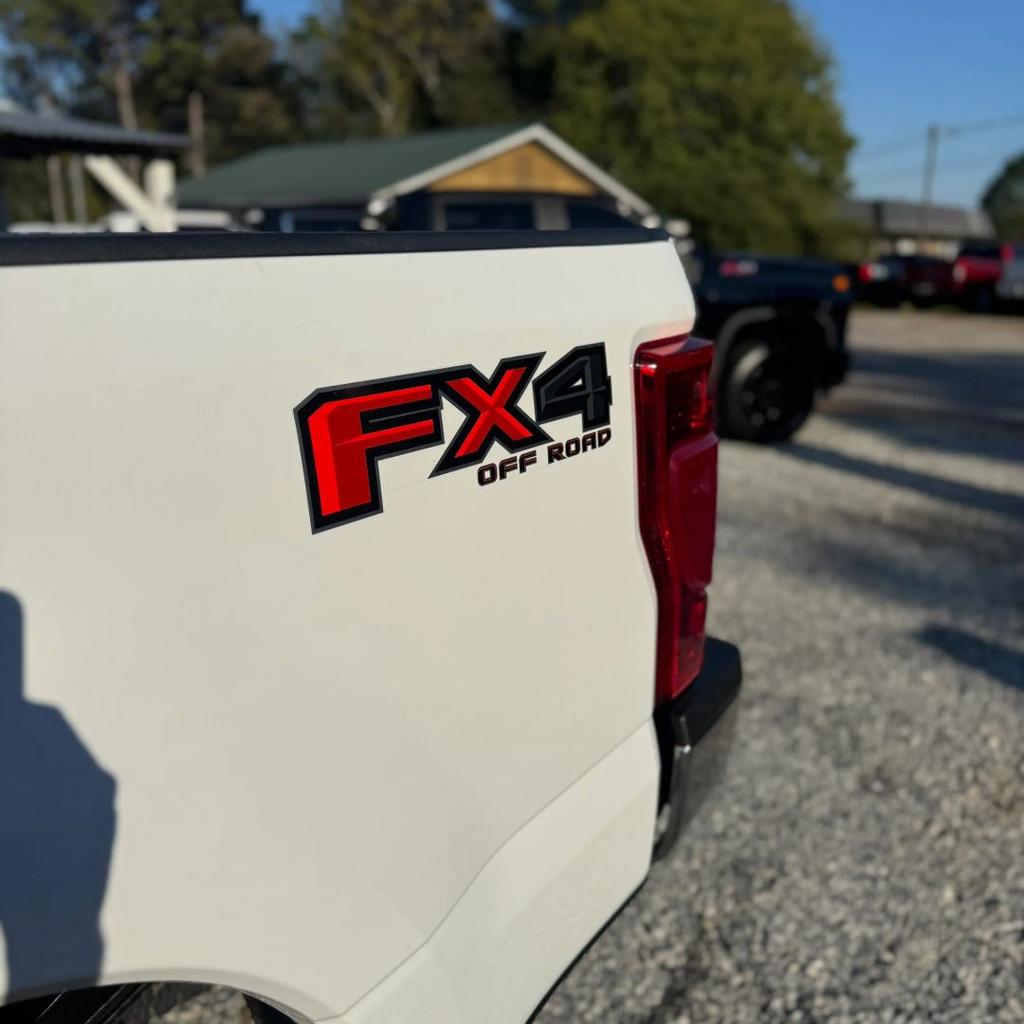 2022 Ford F-250 - $18,900