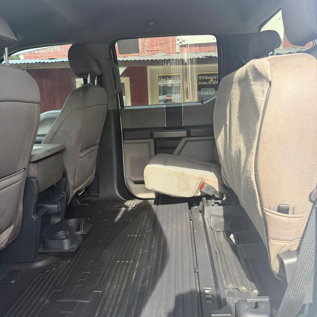 2022 Ford F-250 - $18,900