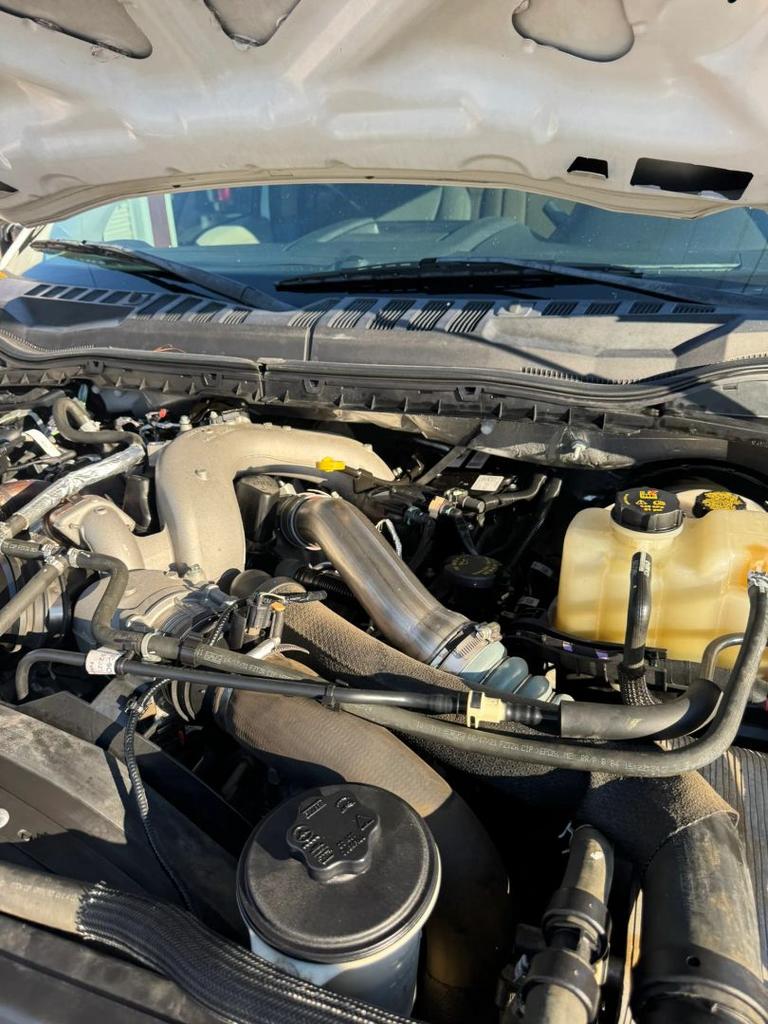 2022 Ford F-250 - $18,900