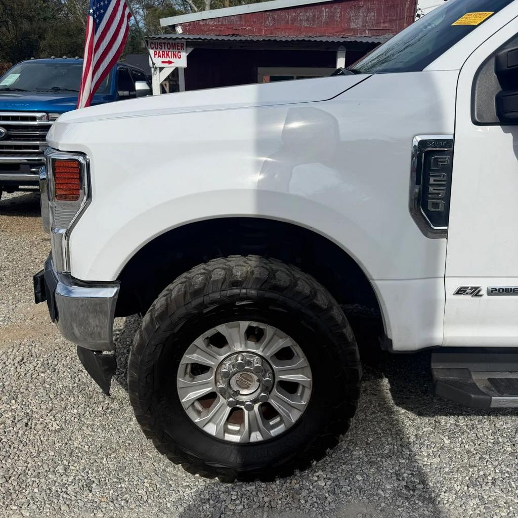 2022 Ford F-250 - $18,900