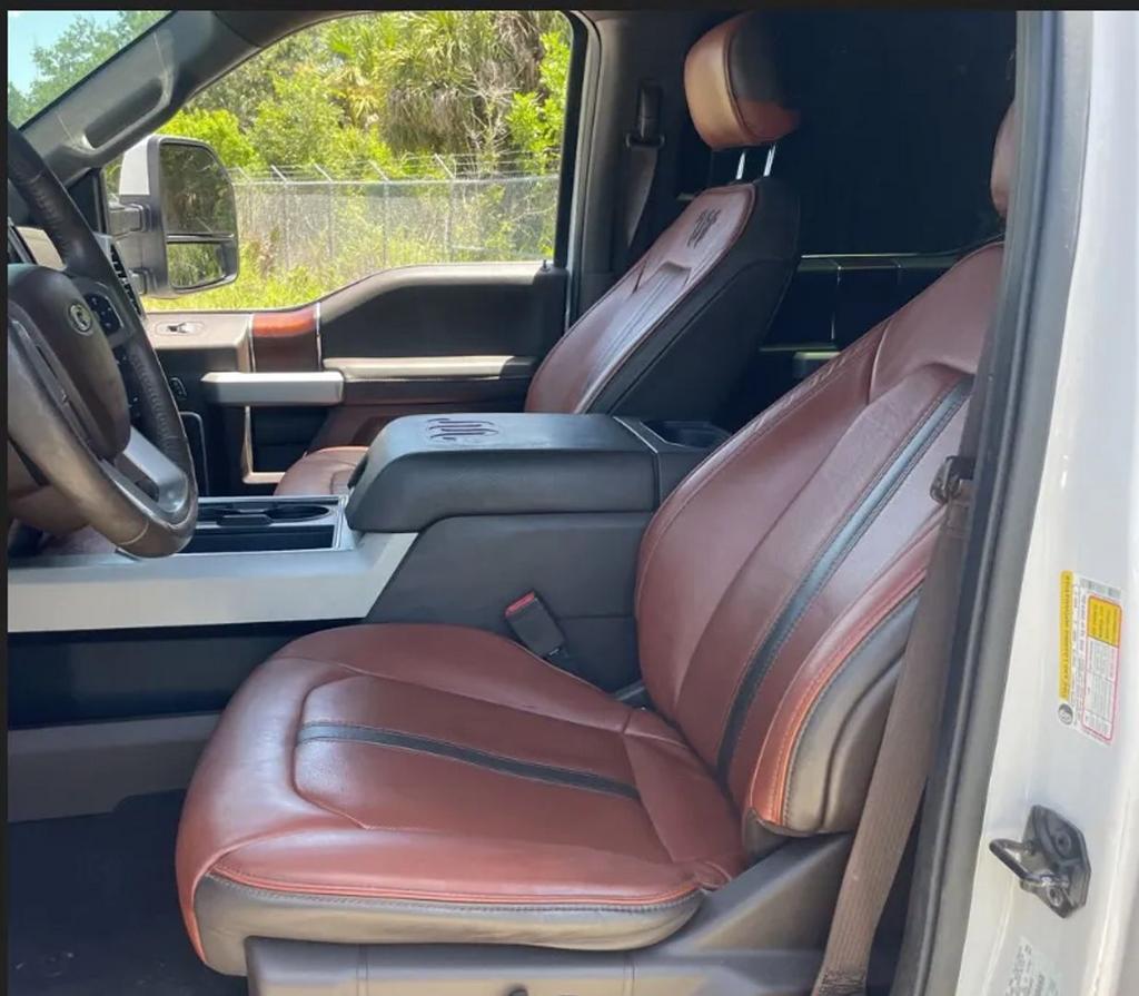 2019 Ford F250 - $34,900