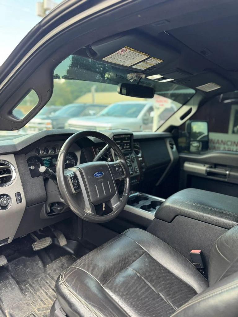 2015 Ford F-250 - $26,500