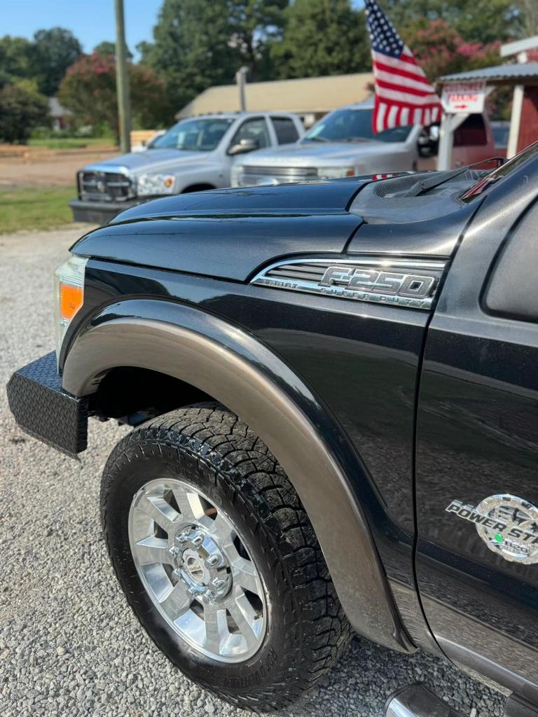 2015 Ford F-250 - $26,500