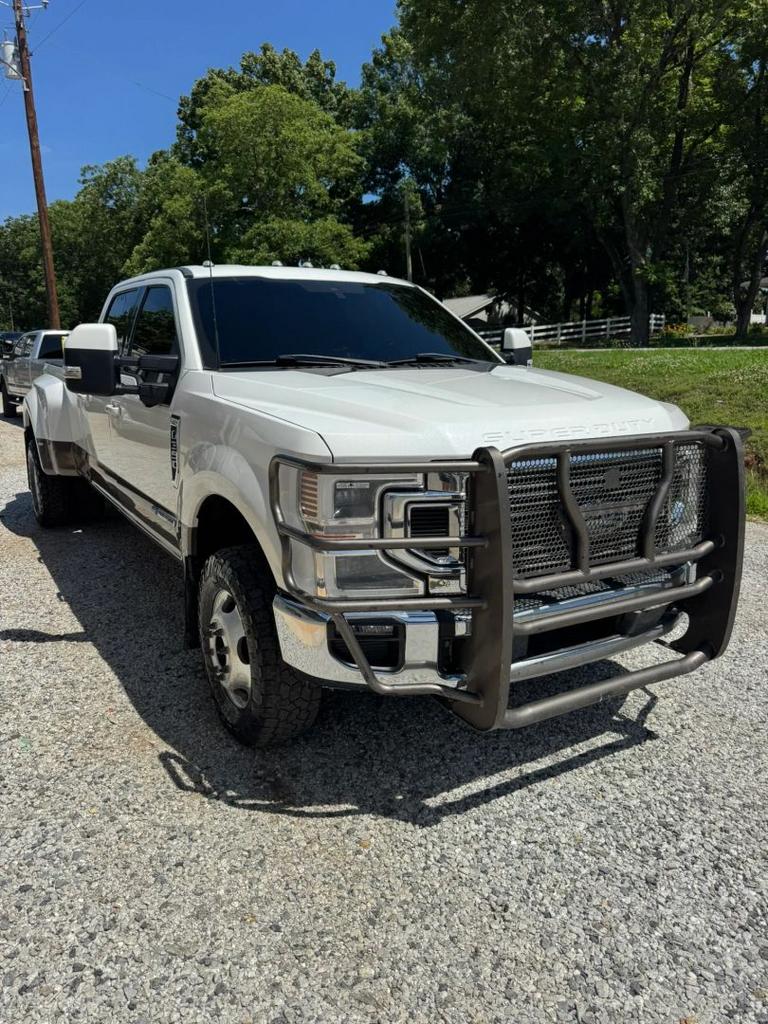 2021 Ford F-350 - $35,900