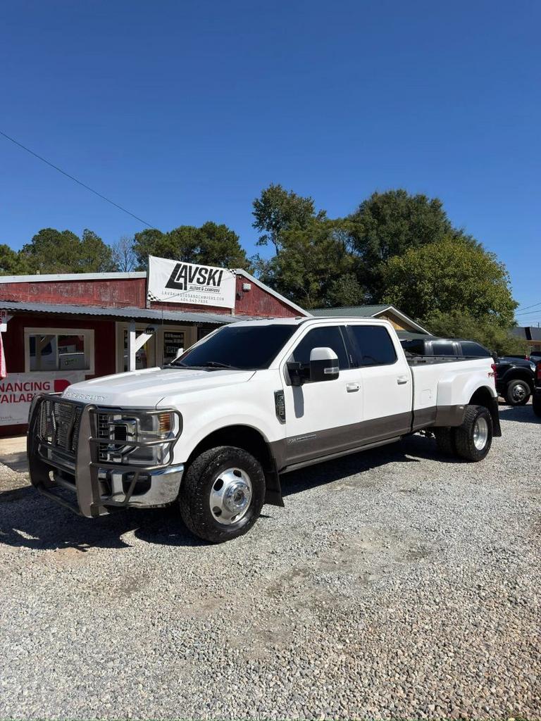 2021 Ford F-350 - $32,900