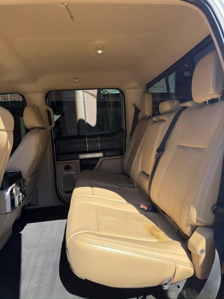 2021 Ford F-350 - $32,900