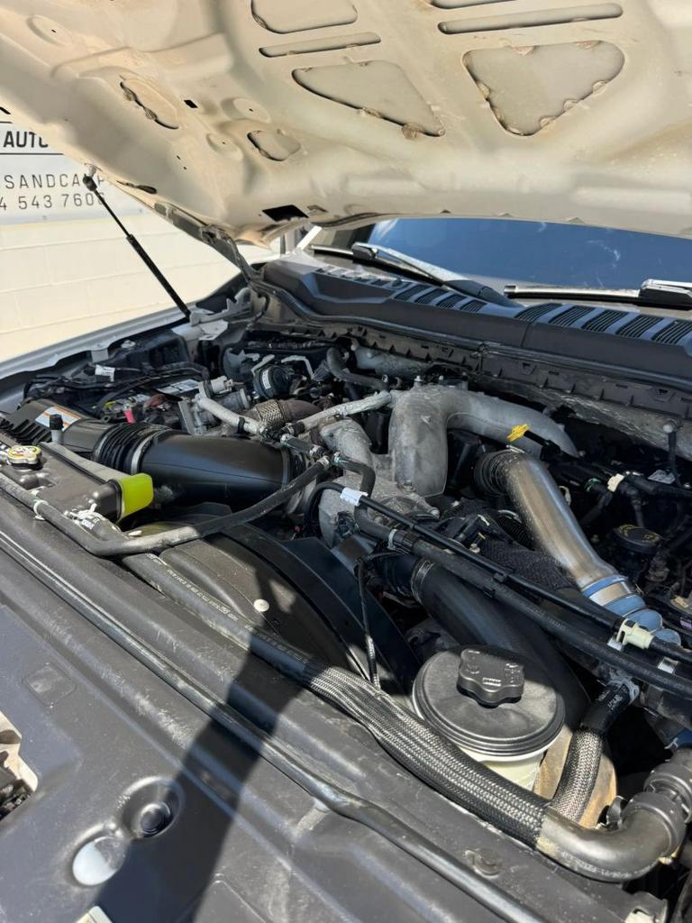 2021 Ford F-350 - $35,900