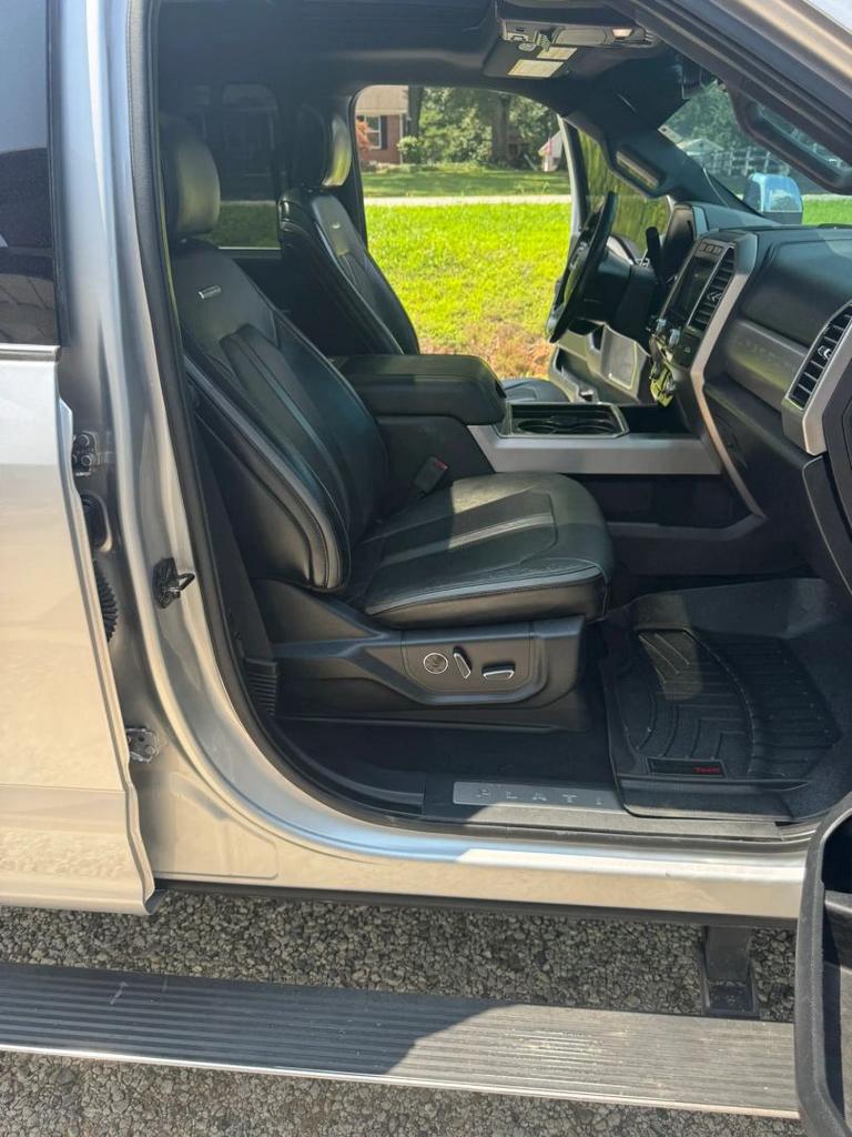 2019 Ford F250 - $32,900