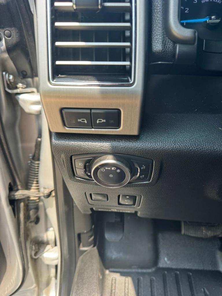 2019 Ford F250 - $32,900