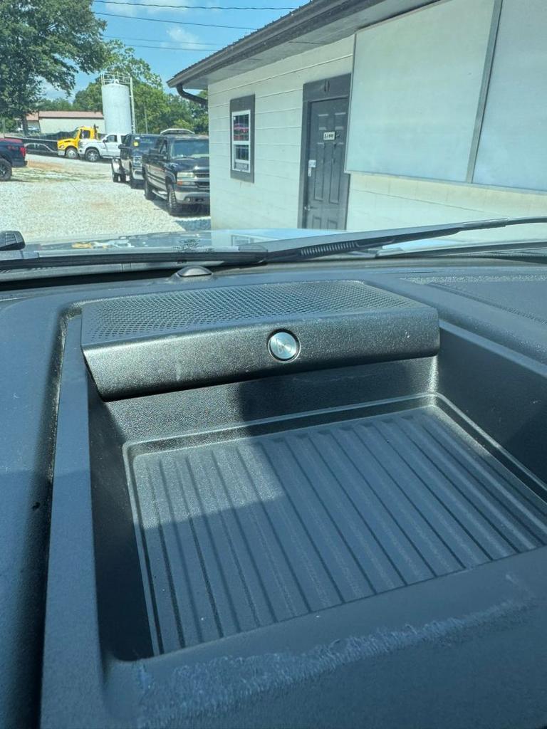 2019 Ford F250 - $32,900
