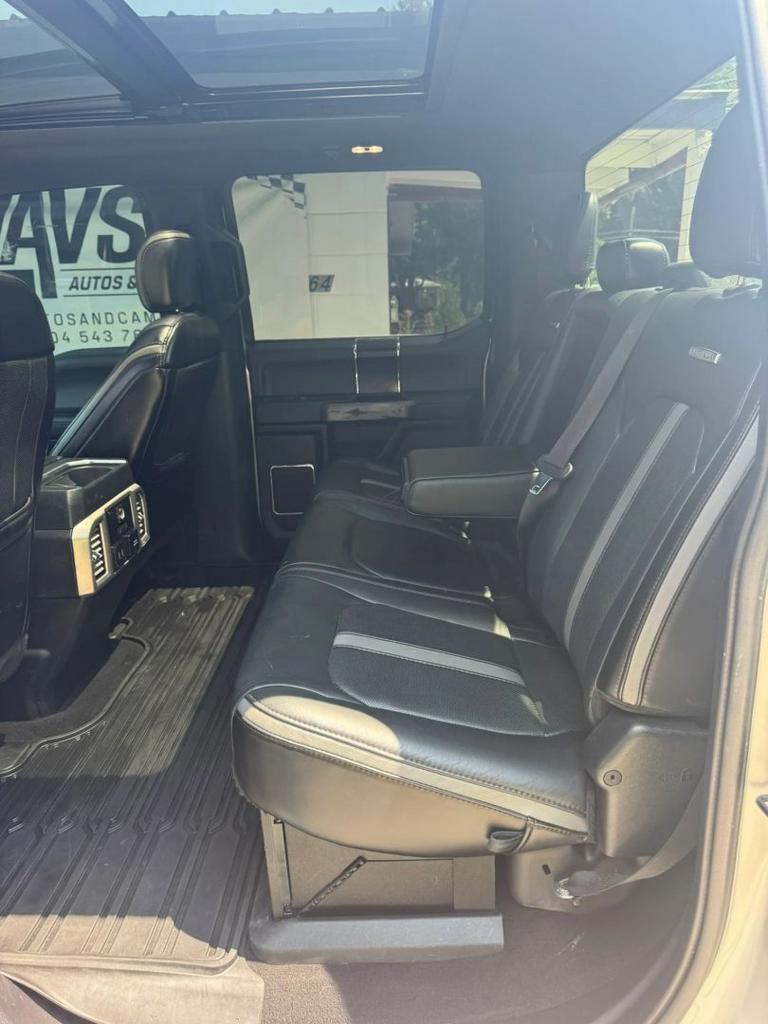 2019 Ford F250 - $32,900