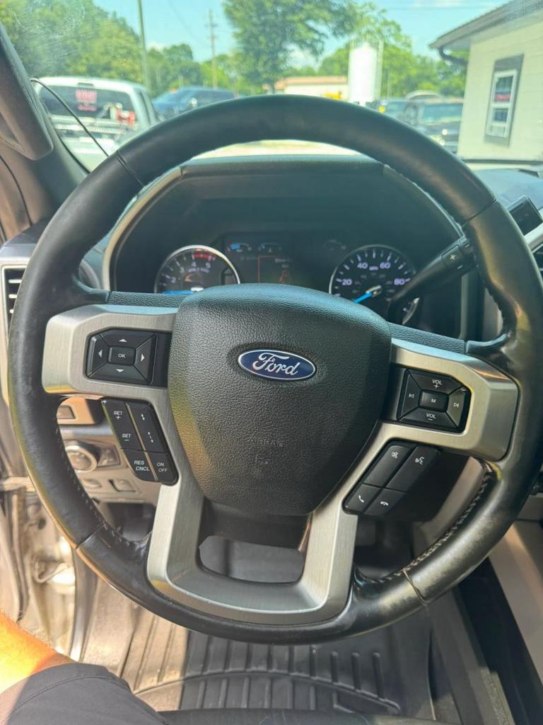 2019 Ford F250 - $32,900