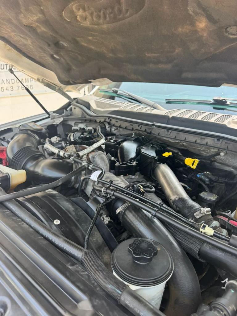 2019 Ford F250 - $32,900
