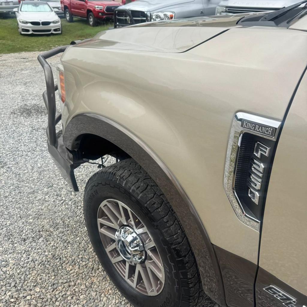 2017 Ford F-250 - $29,000