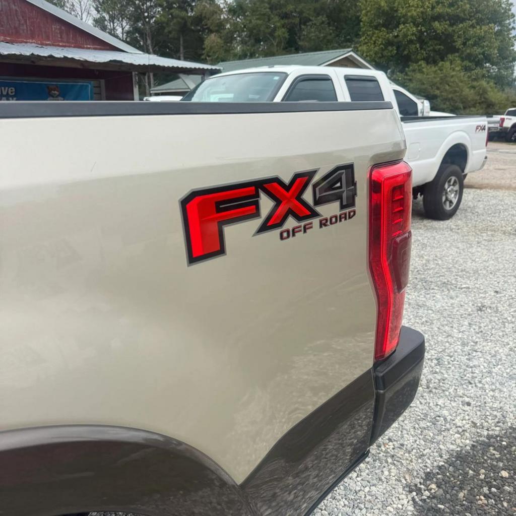 2017 Ford F-250 - $29,000