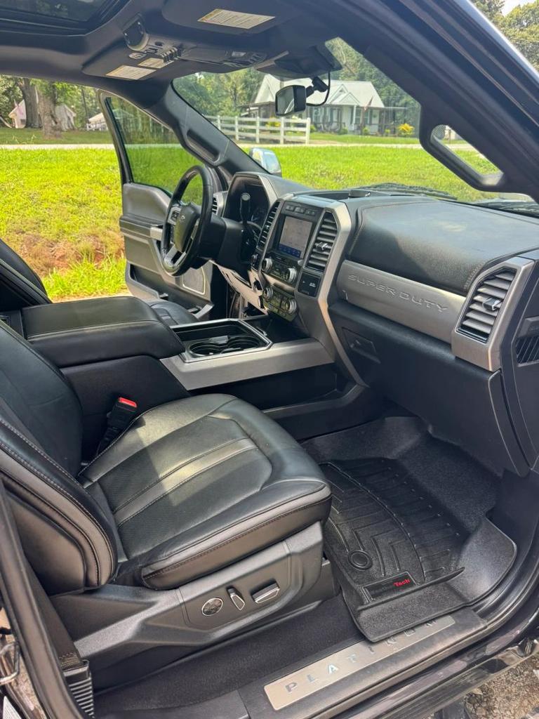 2020 Ford F350 - $35,500