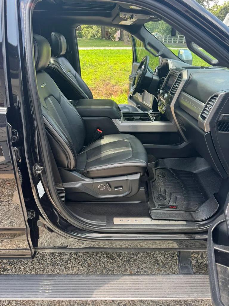 2020 Ford F350 - $35,500