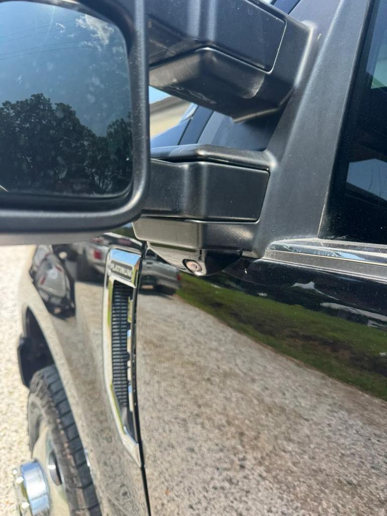 2020 Ford F350 - $35,500