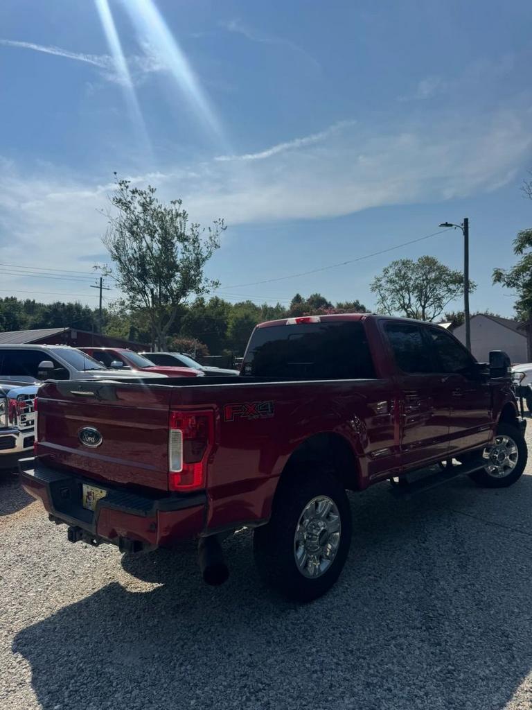 2019 Ford F-250 - $27,500