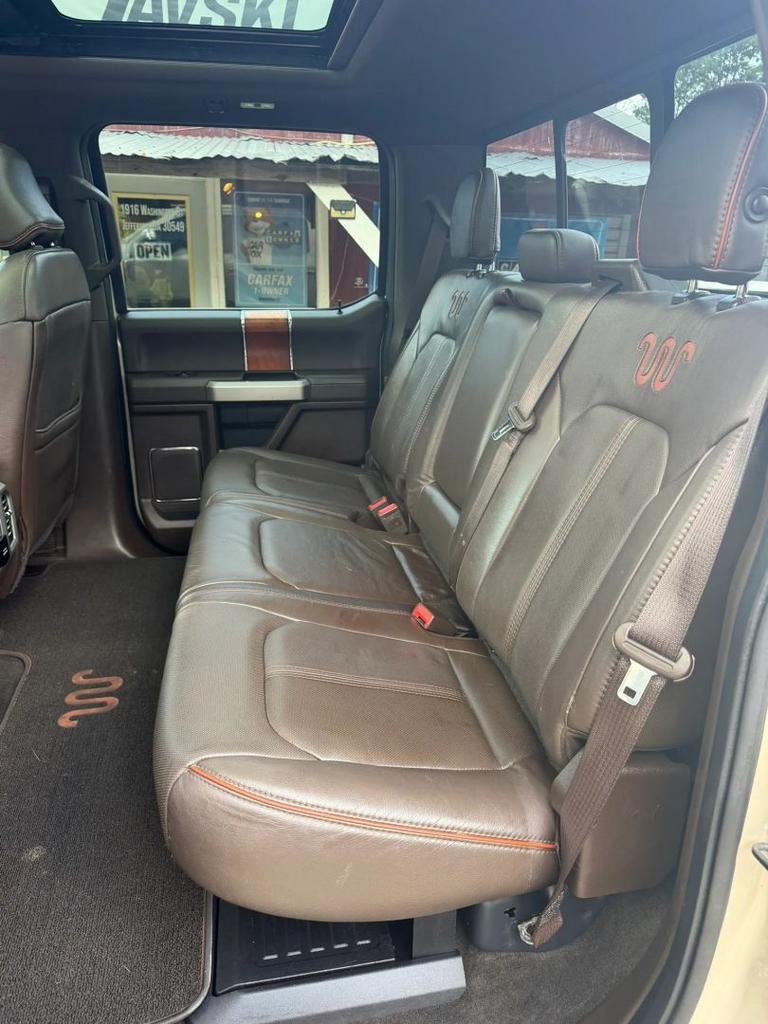2017 Ford F-250 - $32,900