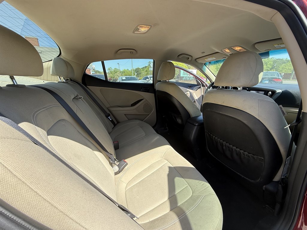 2011 Kia Optima LX photo