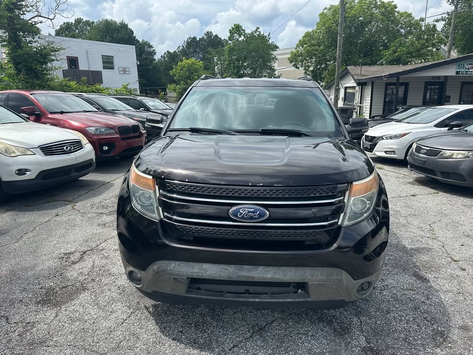 2013 Ford Explorer - $6,200