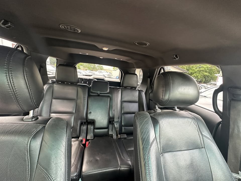 2013 Ford Explorer - $6,200