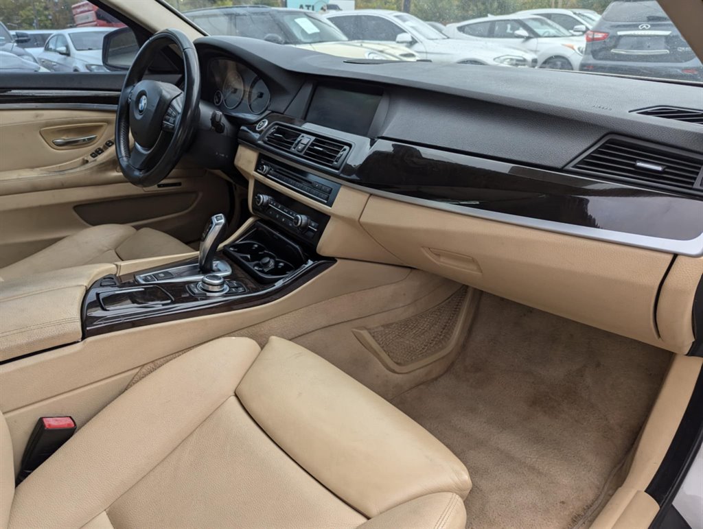 2011 BMW MDX 535i photo