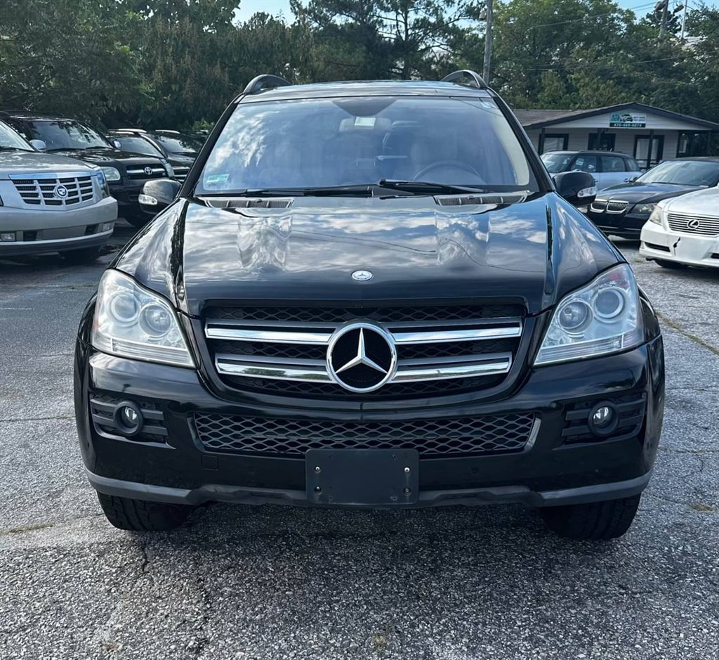 2007 Mercedes-Benz GL-Class - $3,800