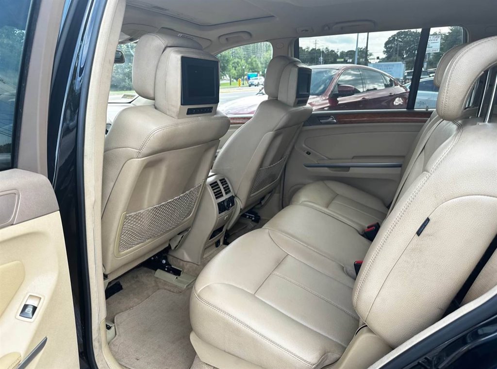 2007 Mercedes-Benz GL-Class - $3,800