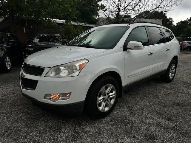2010 Chevrolet Traverse LTZ photo