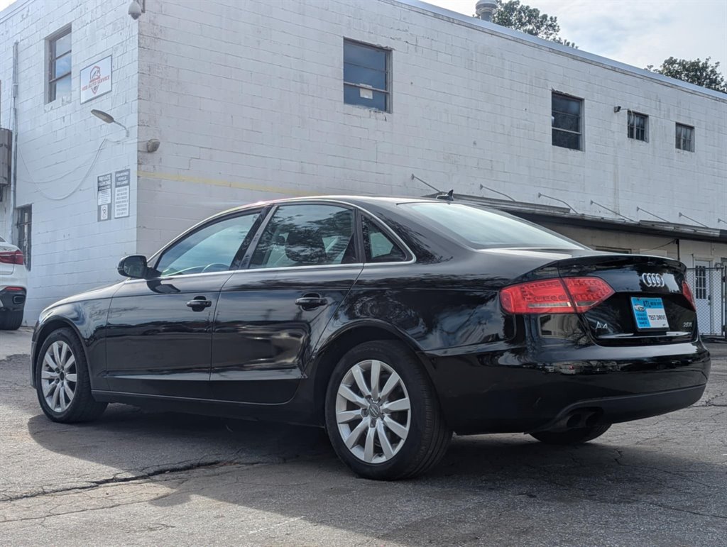 2011 Audi A4 2.0T Premium Plus photo