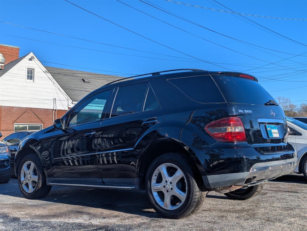 2007 Mercedes-Benz M-Class ML500 photo