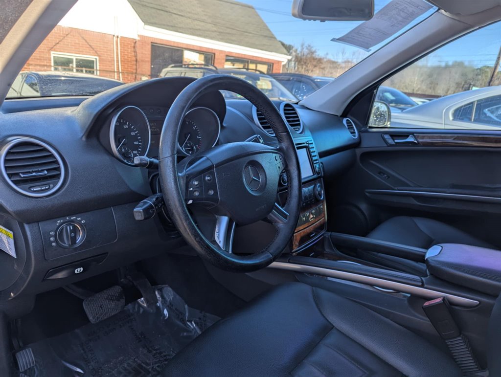 2007 Mercedes-Benz M-Class ML500 photo