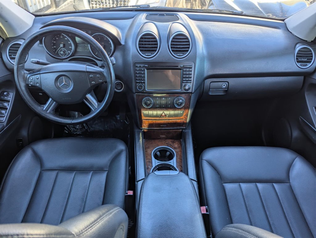 2007 Mercedes-Benz M-Class ML500 photo
