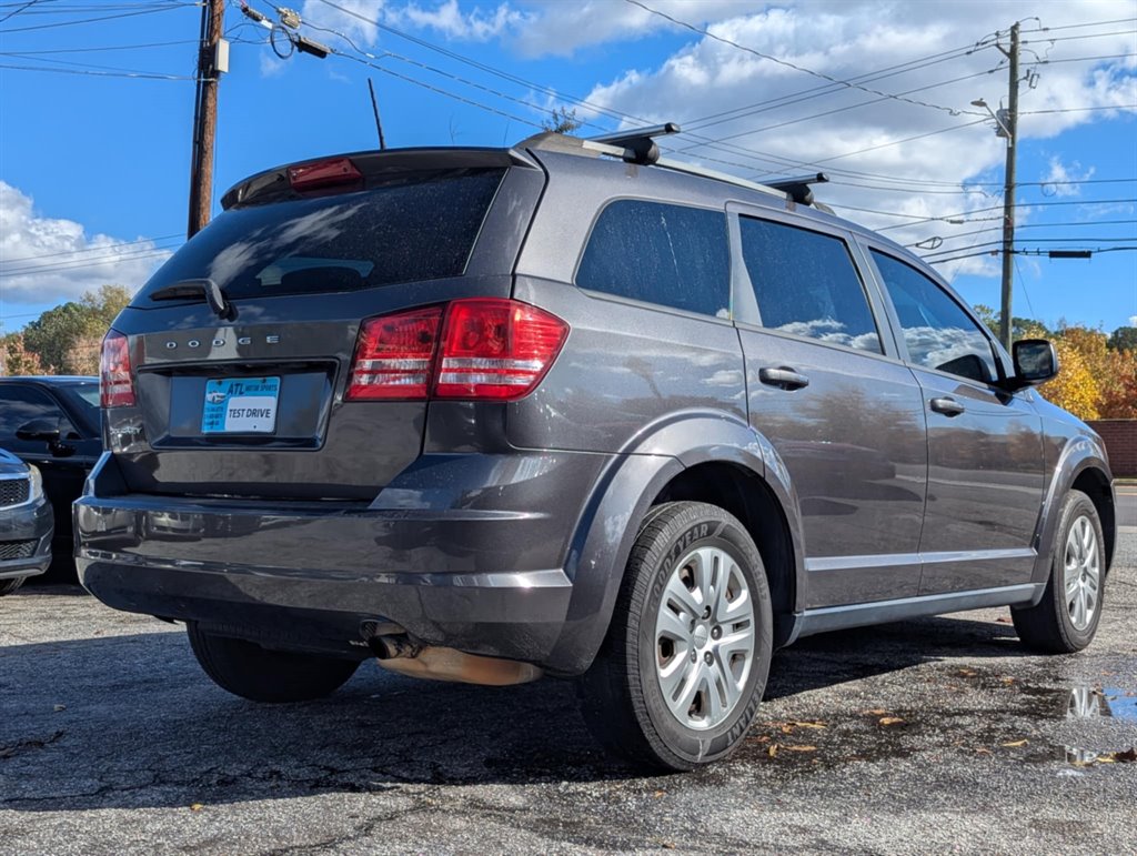 2018 Dodge Journey SE photo