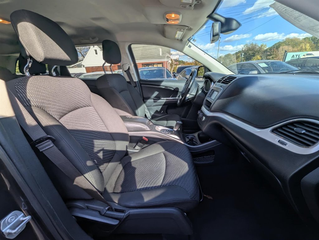 2018 Dodge Journey SE photo