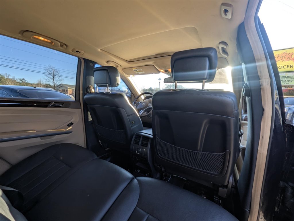 2011 Mercedes-Benz M-Class ML350 4MATIC photo