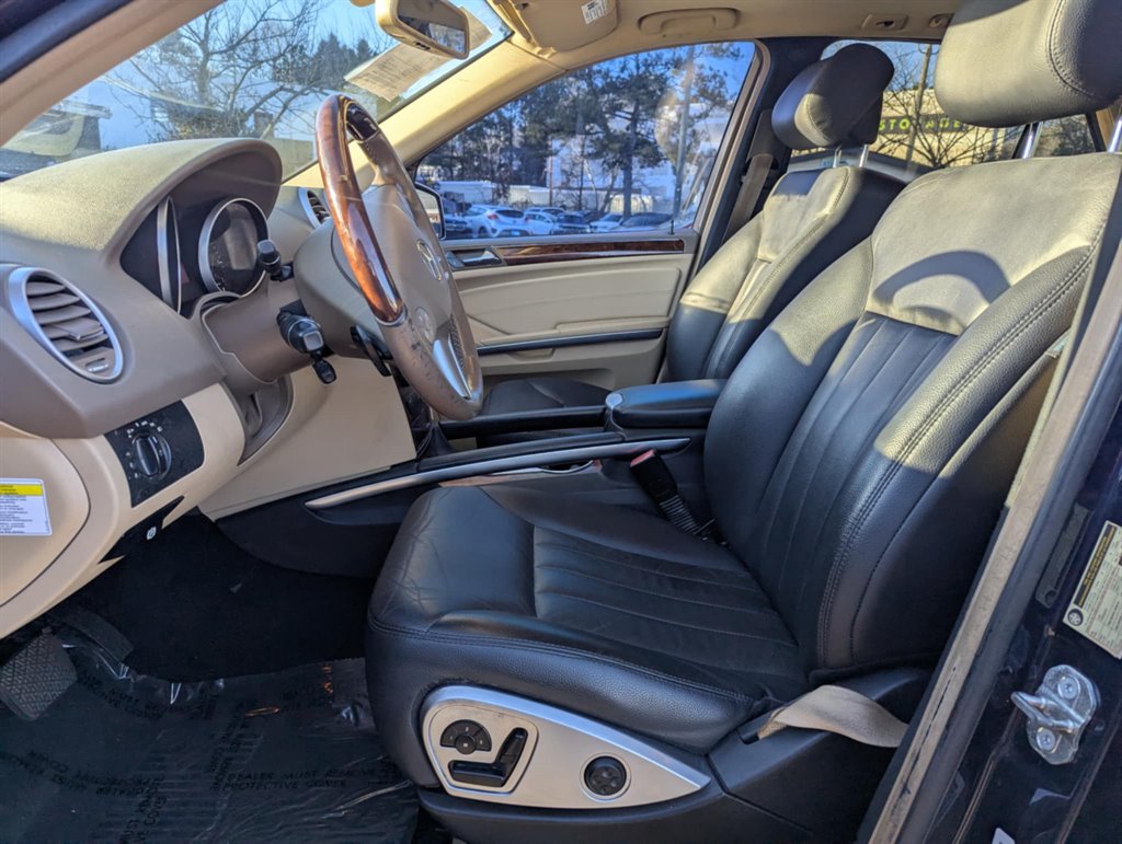 2011 Mercedes-Benz M-Class ML350 4MATIC photo