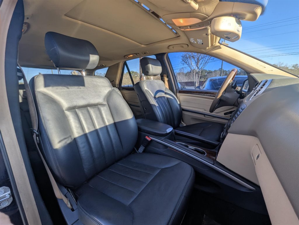 2011 Mercedes-Benz M-Class ML350 4MATIC photo