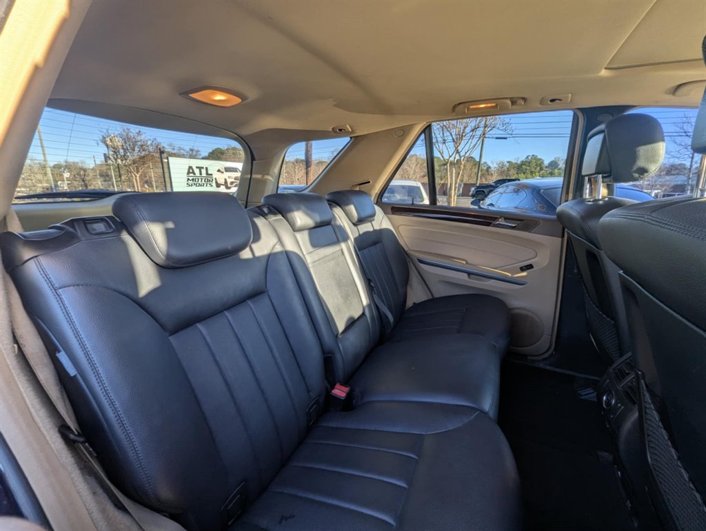 2011 Mercedes-Benz M-Class ML350 4MATIC photo