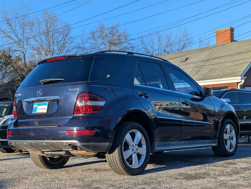 2011 Mercedes-Benz M-Class ML350 4MATIC photo
